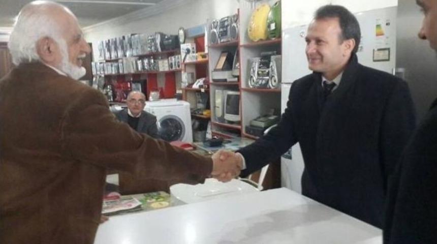 Ak Parti Erzurum A. Adayı T&uuml;retken&rsquo;e Esnaftan Sıcak İlgi