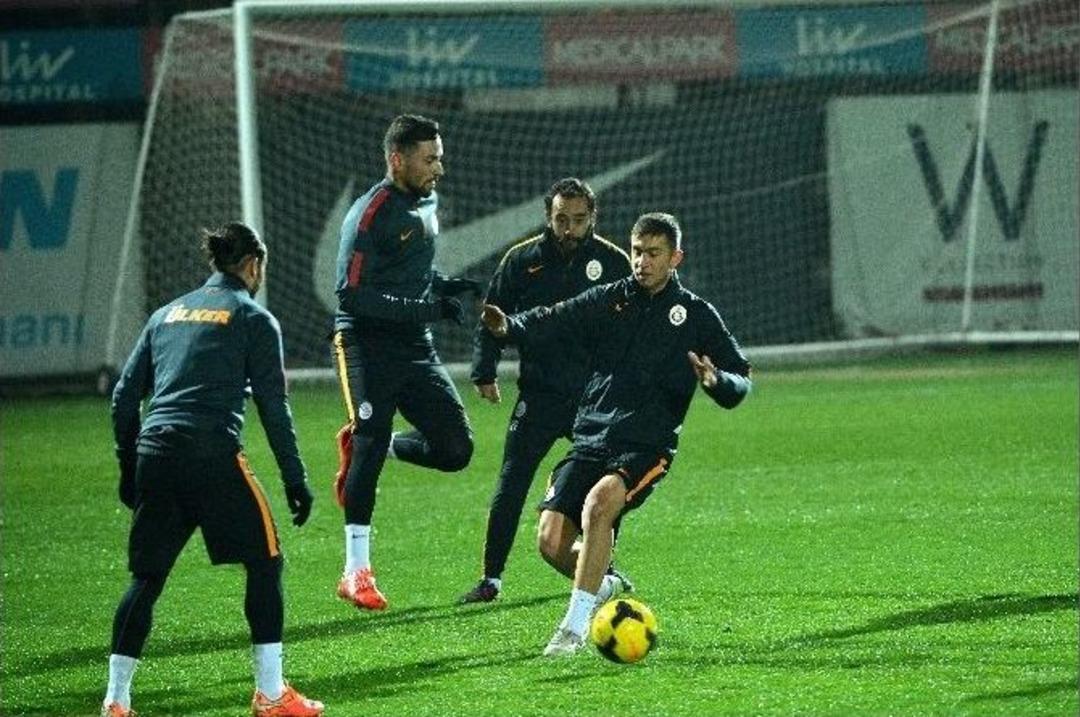 Galatasaray, İstanbul Başakşehir Ma&ccedil;ı Hazırlıklarına Başladı