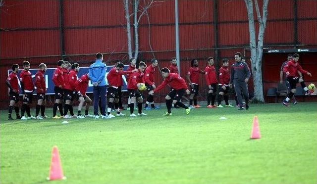 Gençlerbirliği, Fenerbahçe Maçı Hazırlıklarını Sürdürdü