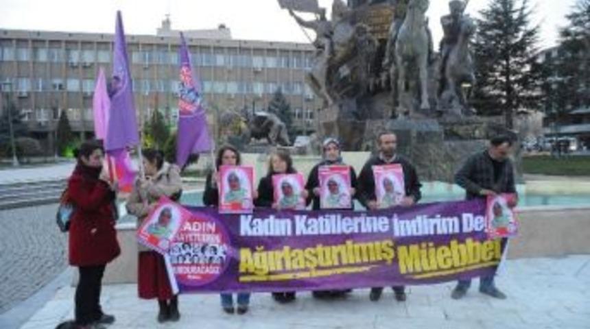 Uşak&rsquo;ta Kadına Y&ouml;nelik Şiddet Protesto Edildi
