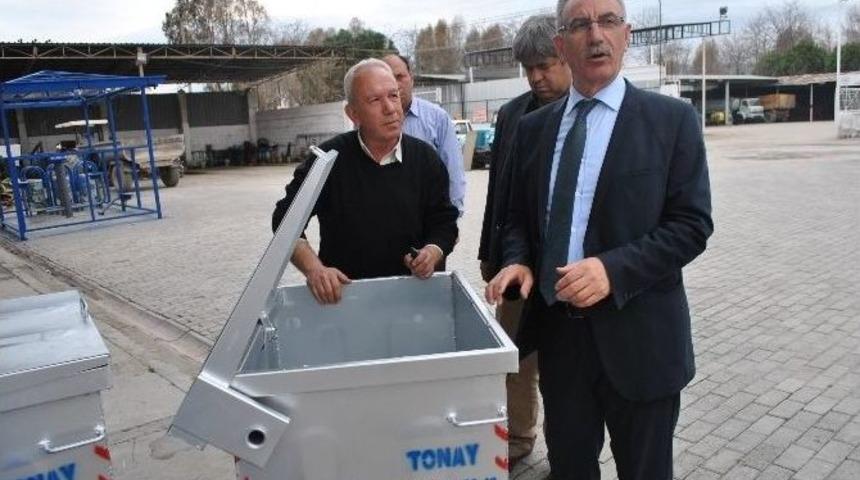 İncirliova&rsquo;da &Ccedil;&ouml;p Konteynırları Değişiyor