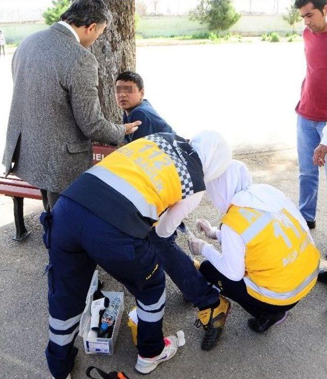 Öğrencilerin Halı Sahadaki Tartışması Okulda Kanlı Bitti