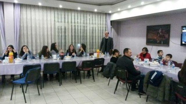 Kağızman Anadolu Lisesi’nden Ygs Moral Gecesi 1