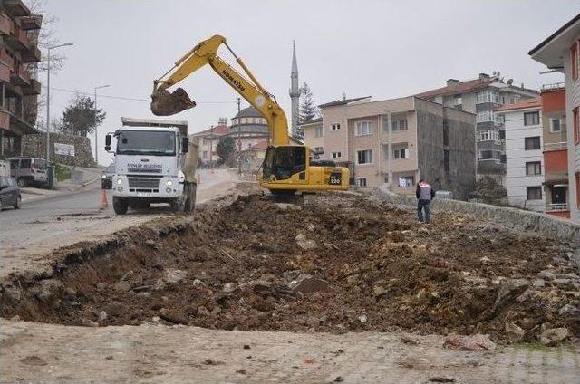 Erenler’de Yollar Genişliyor