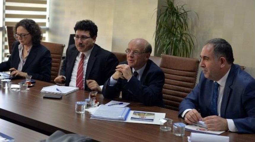 Yargı-medya İlişkileri Masaya Yatırıldı