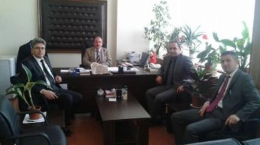 İlçe Milli Eğitim Müdürlerinden Okul Müdürü Küçükkör’e Ziyaret