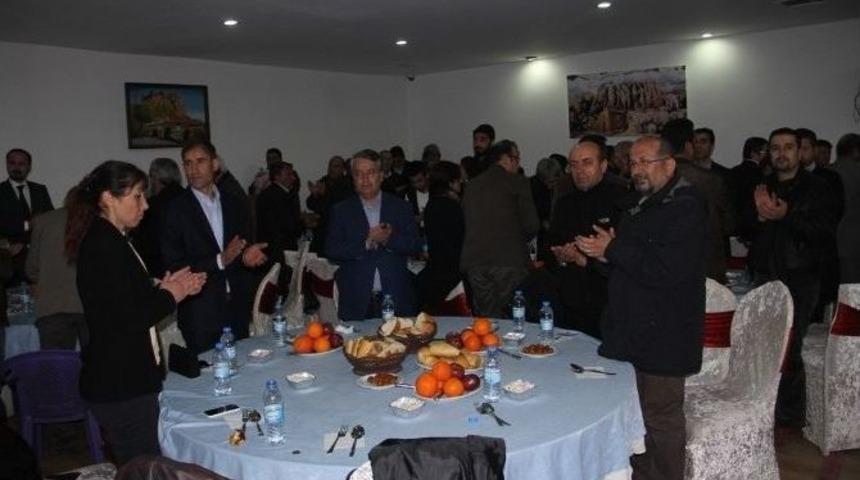 Hdp’den Dayanışma Yemeği