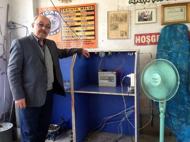 İş Yerinin Çatısına Kurduğu Rüzgar Türbininden Elektrik Üretti