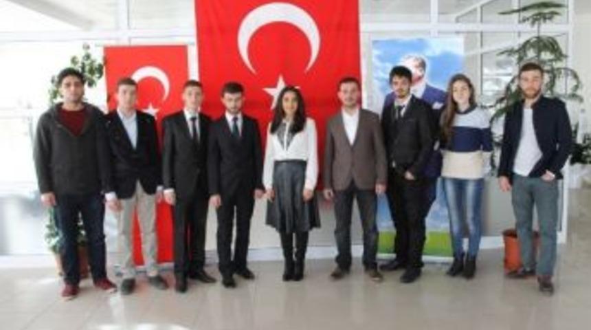 İlkokul &Ouml;ğrencilerinden İstiklal Marşı Klibi