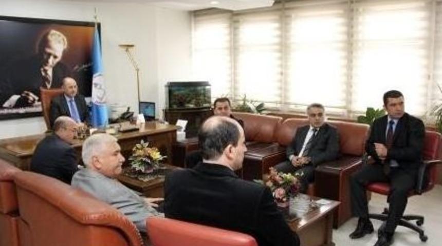 Vali Azizoğlu İl Milli Eğitim M&uuml;d&uuml;r&uuml;l&uuml;ğ&uuml;&rsquo;n&uuml; Ziyaret Etti