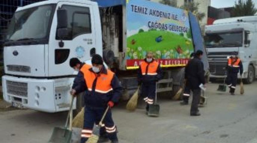Mersin&rsquo;de Yol Temizleme Kriterleri Yeniden Belirlendi