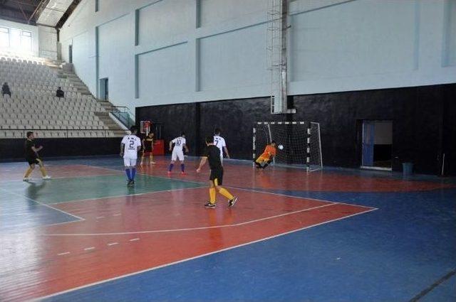 Şırnak Eml Futsal Takımı B&ouml;lge Şampiyonasına Gitmeye Hak Kazandı 2