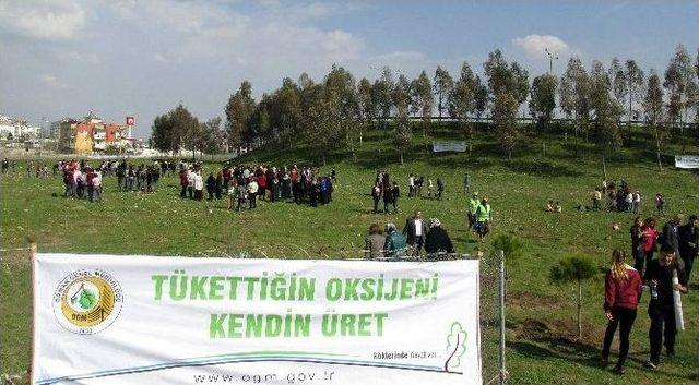 Bereket Ormanı&rsquo;nda Bin Fidan Toprakla Buluştu 2