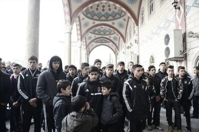 Bjk’li Genç Kaleci Son Yolculuğuna Formasıyla Uğurlandı 1
