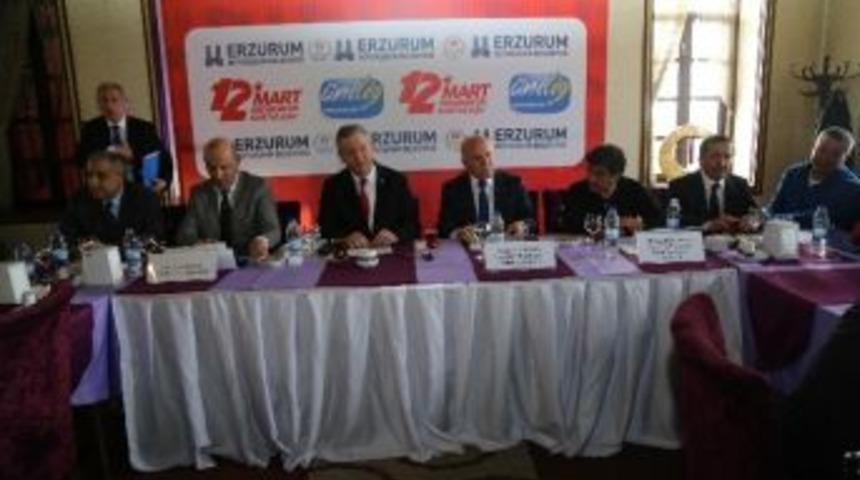 Başkan Sekmen "erzurumluların 12 Mart Kurtuluş G&uuml;n&uuml; Kutlu Olsun"