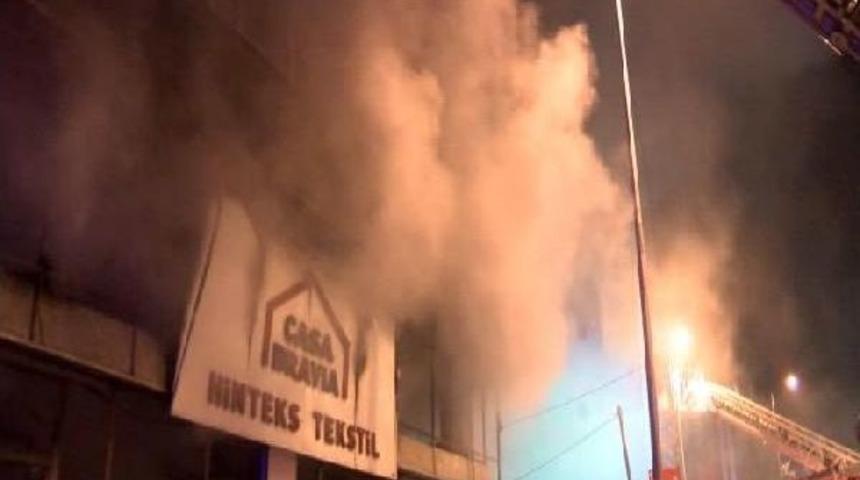 Bağcılar'da Tekstil Deposunda Yangın