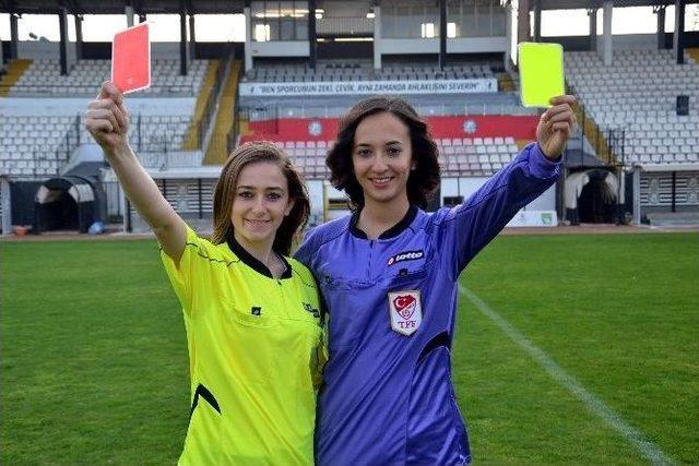 Kadınlar Artık &rsquo;ofsayt&rsquo; Nedir Biliyor 1