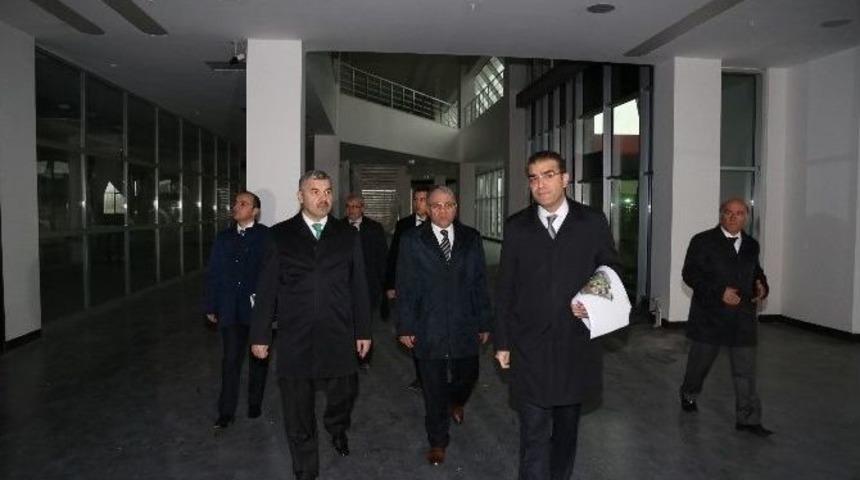 Başkan &Ccedil;elik&rsquo;den Bilim Merkezi M&uuml;jdesi