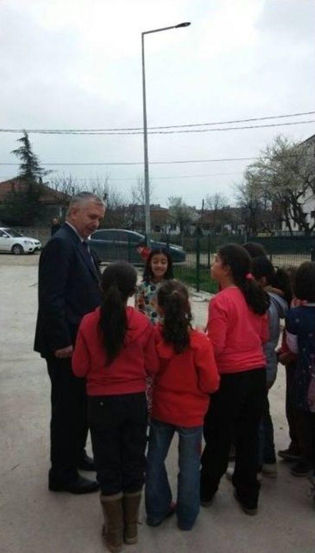 S&ouml;nmezoğlu, Eğitim Kurumlarını Ziyaret Ediyor 3