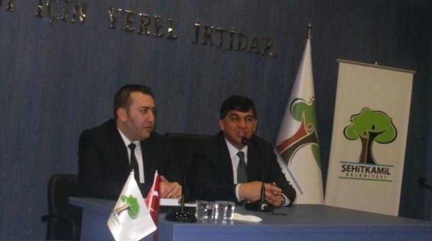 Ak Parti Şehitk&acirc;mil İl&ccedil;e Gen&ccedil;lik Kollarından Fadıloğlu&rsquo;na Tam Destek