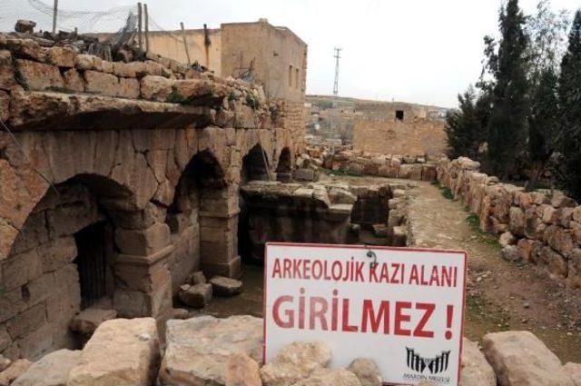  g&uuml;neydoğunun Efes i Dara Harabeleri nde Aydınlatma Sorunu 3