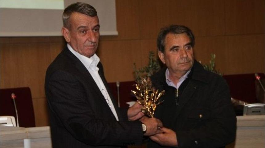 Gaziemir&rsquo;de Barışa Uzanan Eller
