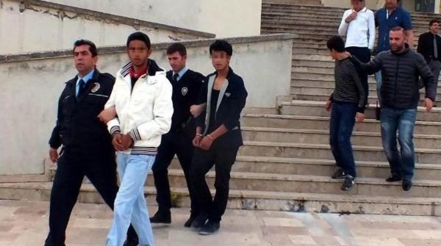 Soyguna Girdikleri Yazlık Villada 3 G&uuml;n Vakit Ge&ccedil;irdiler