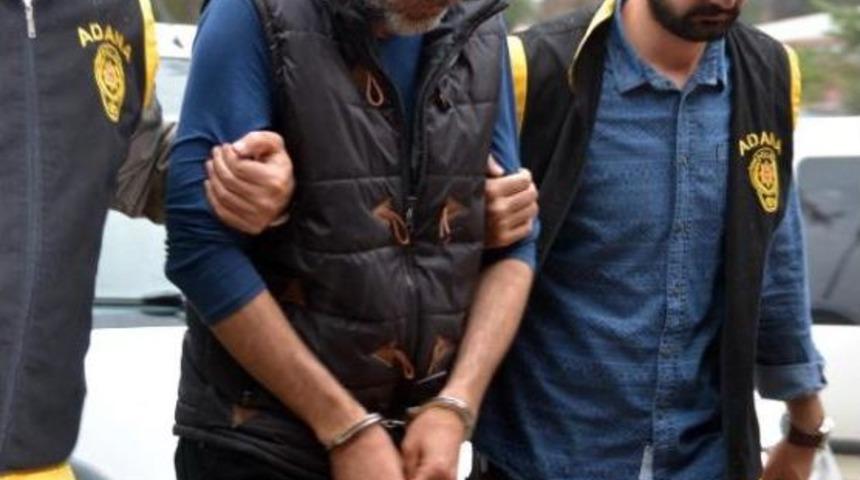 Sahte Polis, Ger&ccedil;ek Polise Kimlik Sorunca Yakalandı