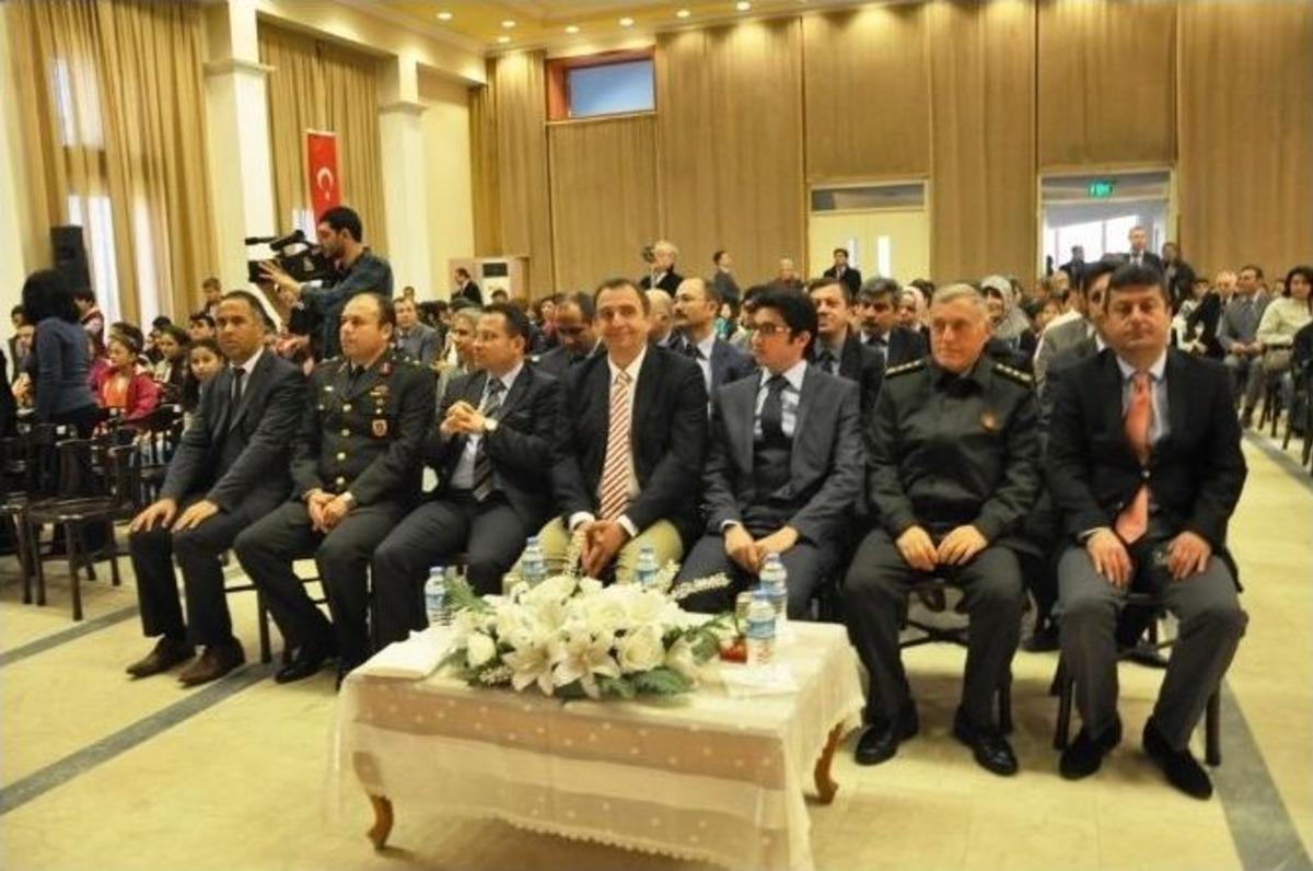 Başkan Gen&ccedil;er İstiklal Marşı&rsquo;nın Kabul&uuml; T&ouml;renine Katıldı