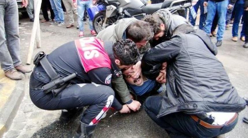 Şanlıurfa&rsquo;Da Berkin Elvan Eyleminde Gerginlik: 11 G&ouml;zaltı