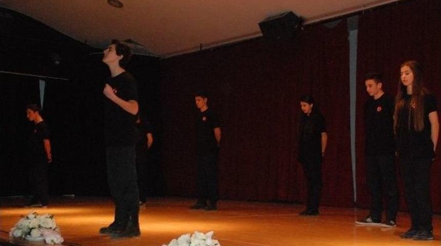 Milli Şair Aliağa&rsquo;da Anıldı