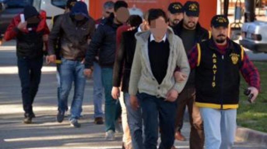 Adana'da Şubat Ayında 4 Bin Kişi G&ouml;zaltına Alındı