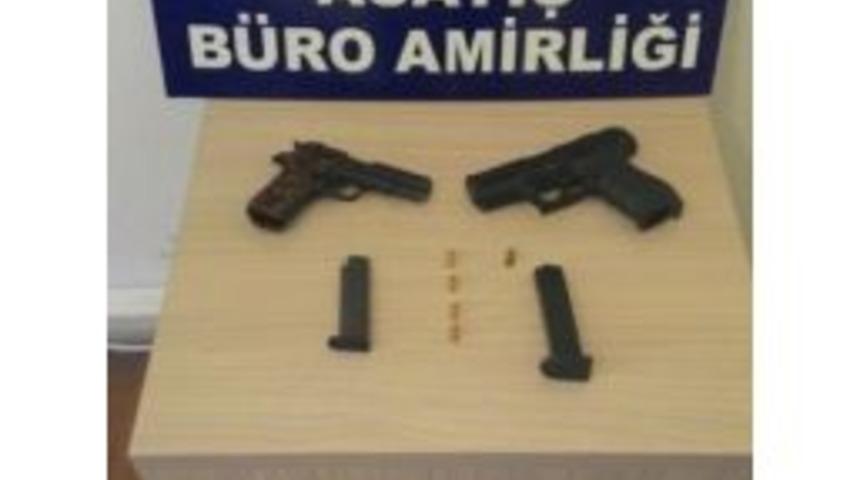 Turhal&rsquo;da 2 Adet Ruhsatsız Tabanca Ele Ge&ccedil;irildi
