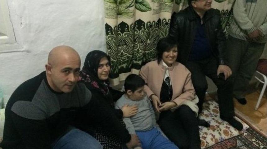 Başkan Kazgan Engelli Aileleri Ziyaret Etti