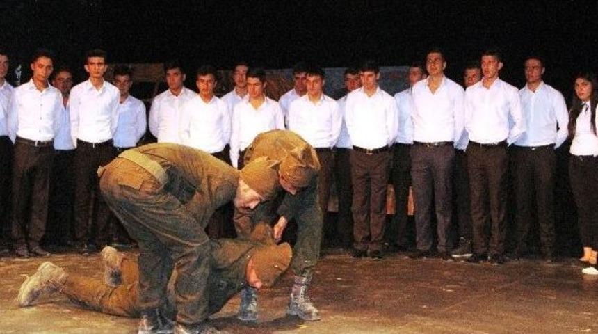 Van&rsquo;da İstiklal Marşı&rsquo;nın Kabul&uuml; Ve Mehmet Akif Ersoy&rsquo;u Anma Programı