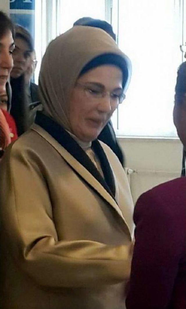 Emine Erdoğan, Düzce Üniversitesi'nde Konferans Verdi