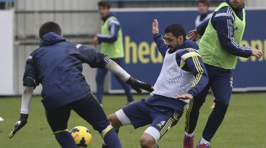 Fenerbah&ccedil;e, Gen&ccedil;lerbirliği Ma&ccedil;ı Hazırlıklarını S&uuml;rd&uuml;rd&uuml;