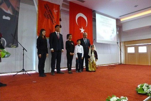 Kuşadası&rsquo;nda İstiklal Marşının Kabul&uuml; T&ouml;renleri 1