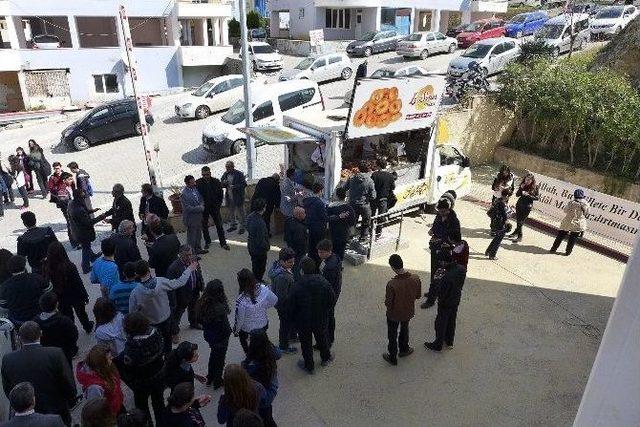 Kuşadası&rsquo;nda İstiklal Marşının Kabul&uuml; T&ouml;renleri 2