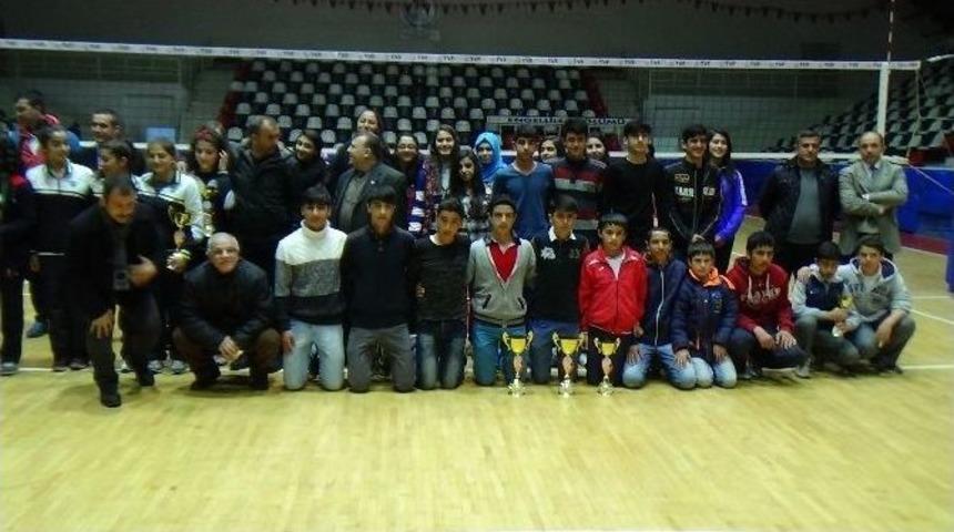Voleybolda 2014-2015 Sezonu Sona Erdi