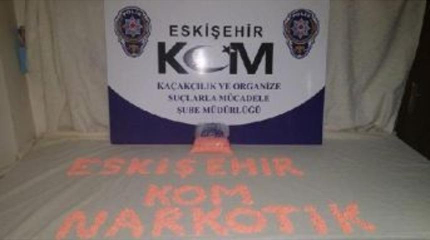 Eskişehir'de 10 Bin Adet Ecstasy  Hap Ele Ge&ccedil;irildi
