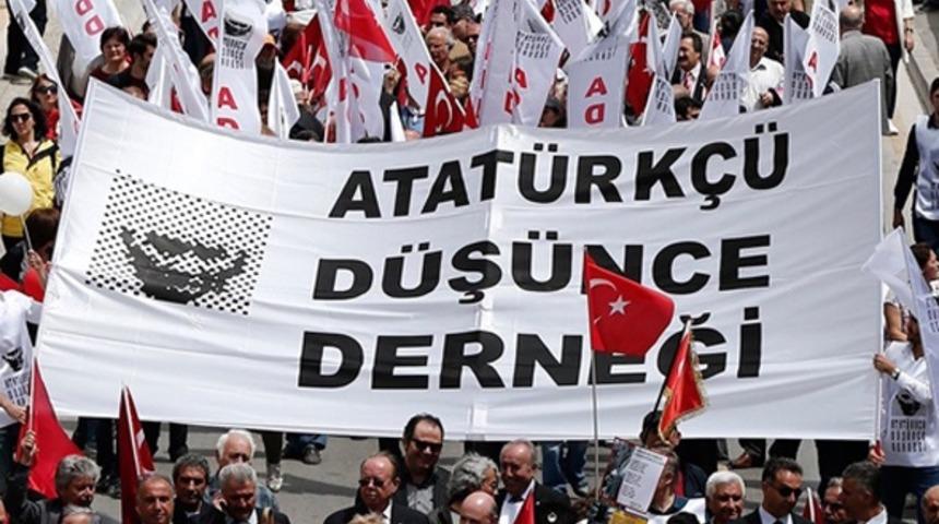 Atatürkçü Düşünce Derneği'nden 'Bağımsızlık ve Zafer' yürüyüşü