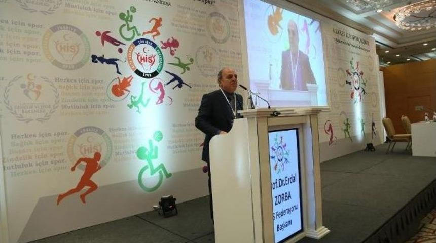 Spor &Ccedil;alıştayına Sigara İ&ccedil;enler Alınmadı