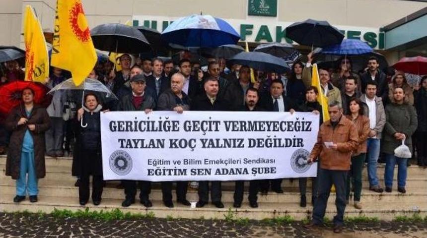 &Uuml;niversitede 'hedef G&ouml;sterilme' Eylemi
