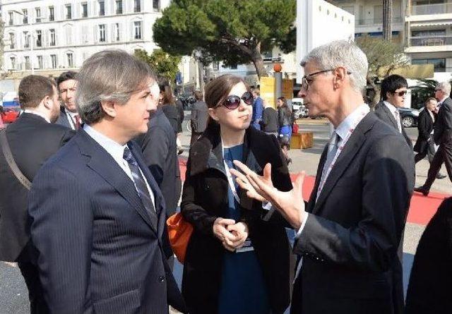 Mıpım, Beyoğlu&rsquo;na G&ouml;z Kırptı 1