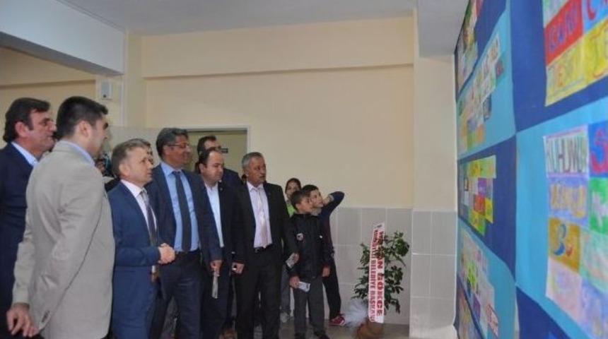 &Ouml;ğrencilerden "mehmet Akif Ersoy" Sergisi