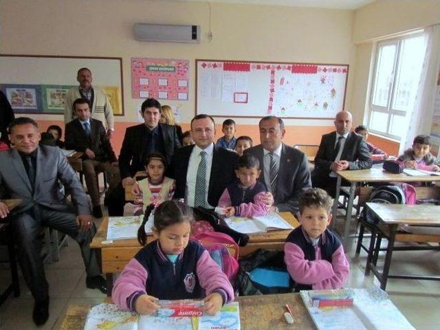 Hatay&rsquo;da &Ouml;ğrencilere Diş Fır&ccedil;ası Ve Macunu Dağıtıldı 1