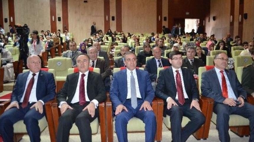 İstiklal Marşının Kabul&uuml; Ve Mehmet Akif D&uuml;zenlenen Etkinlikle Anıldı