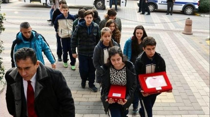 Kutsal Emanetler Bandırma&rsquo;dan Ge&ccedil;ti