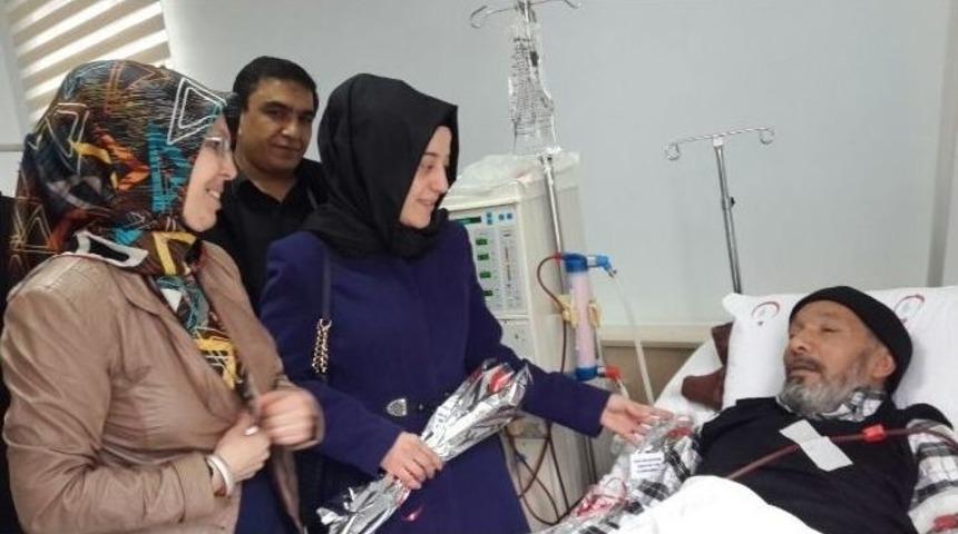 Ak Parti&rsquo;den Hastane Ziyareti